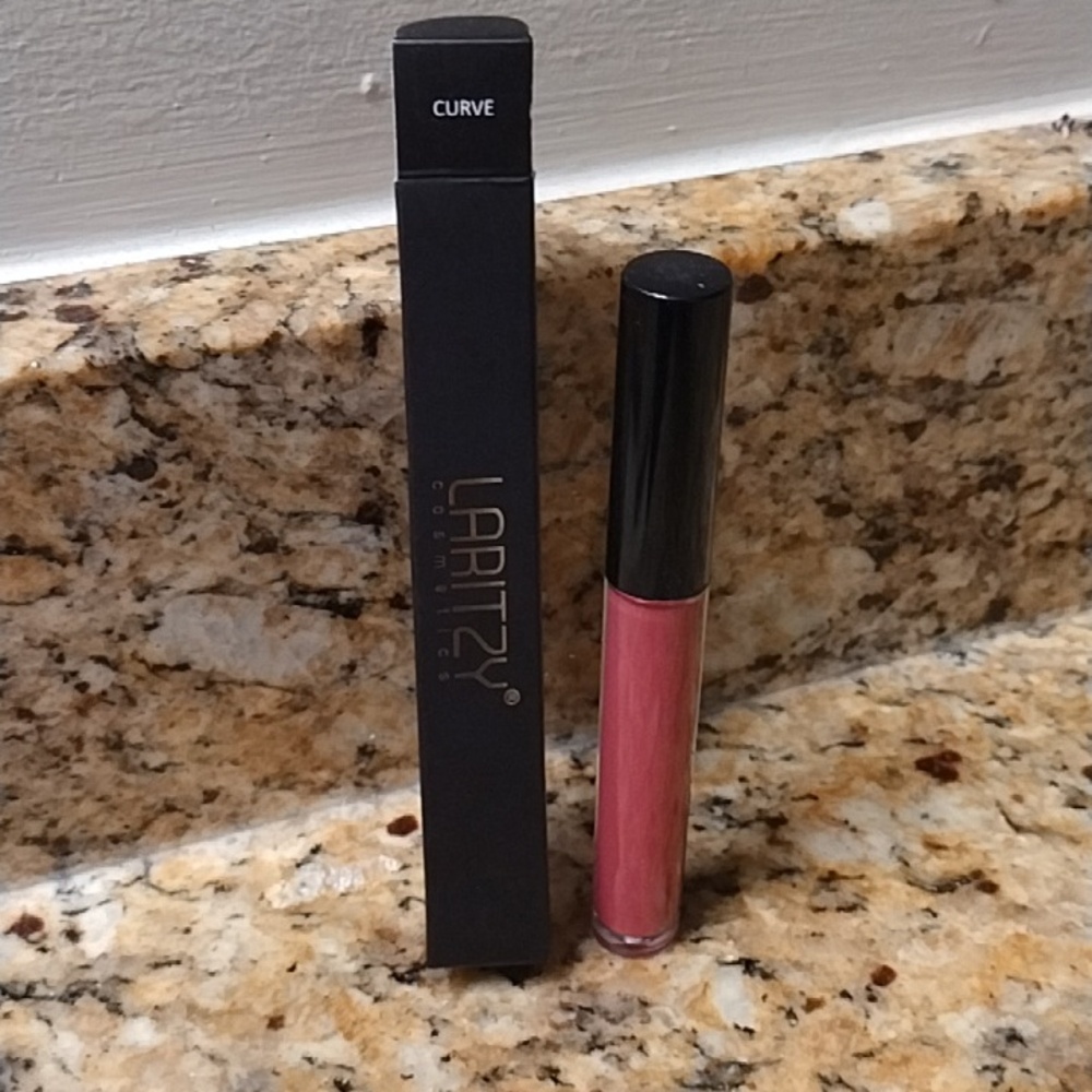 New Laritzy gloss